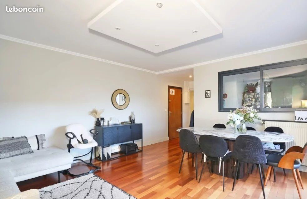Appartement 4 pièces 81 m² · à Charenton-le-Pont · 81 m² · 689 000 €