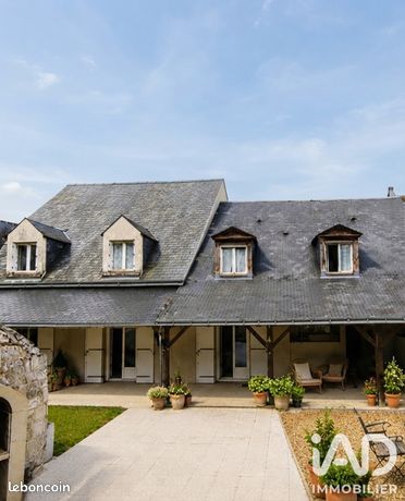 Maison 12 pièces 258 m²