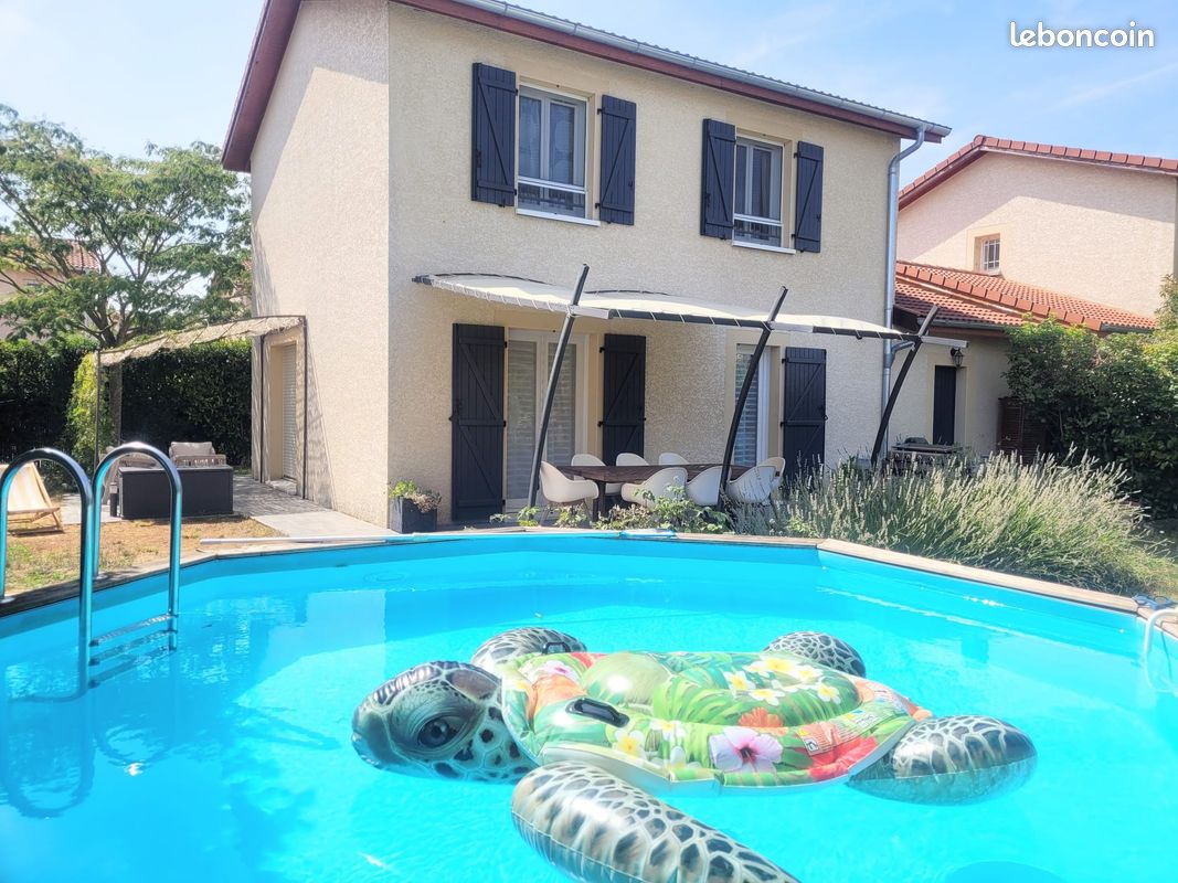 Maison 4 pièces 90 m² · à Pusignan · 90 m² · 349 000 €