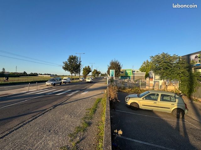 Local commercial 710 m² (image 4)