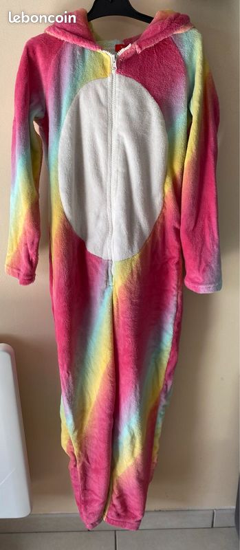 Combinaison pyjama licorne (image 1)