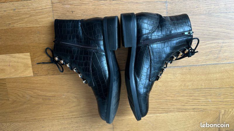 lacets botte en crocodile femme