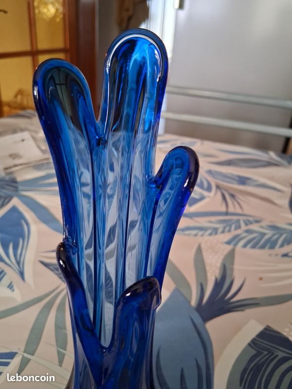 Vase à doigt bleu (image 2)