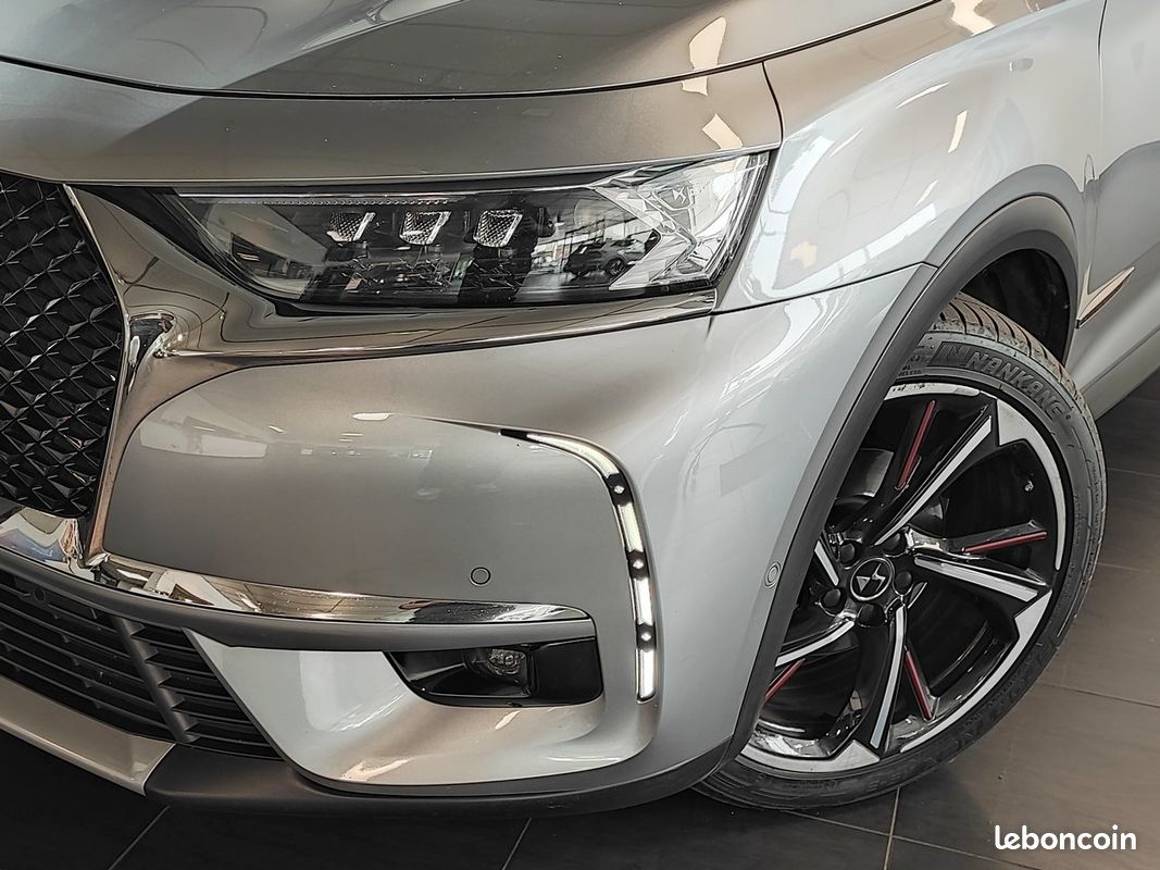 DS 7 CROSSBACK Hdi 180 EAT8 EDITION LA PREMIERE / HIFI FOCAL (image 8)