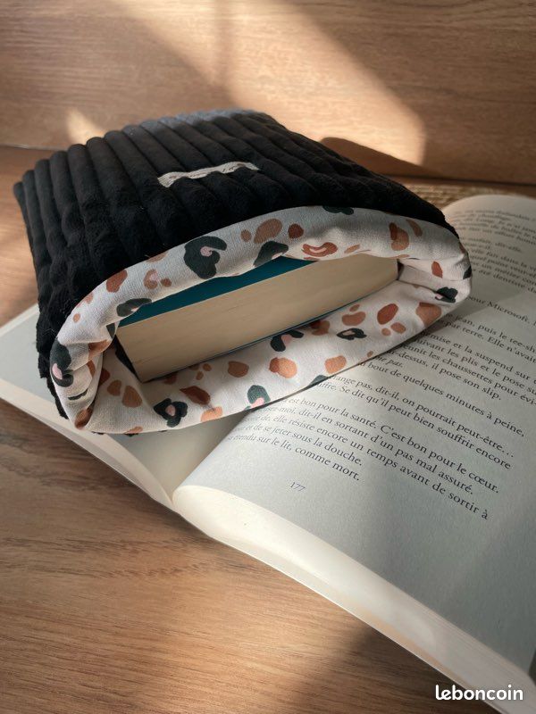Pochette à livre format poche (image 7)