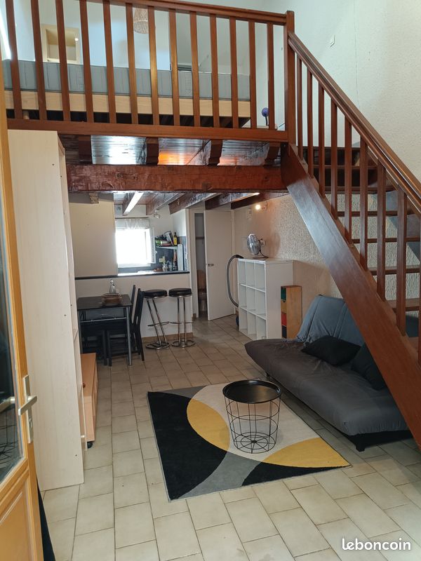 Appartement 1 pièce 36 m² · à Nîmes · 36 m² · 520 €