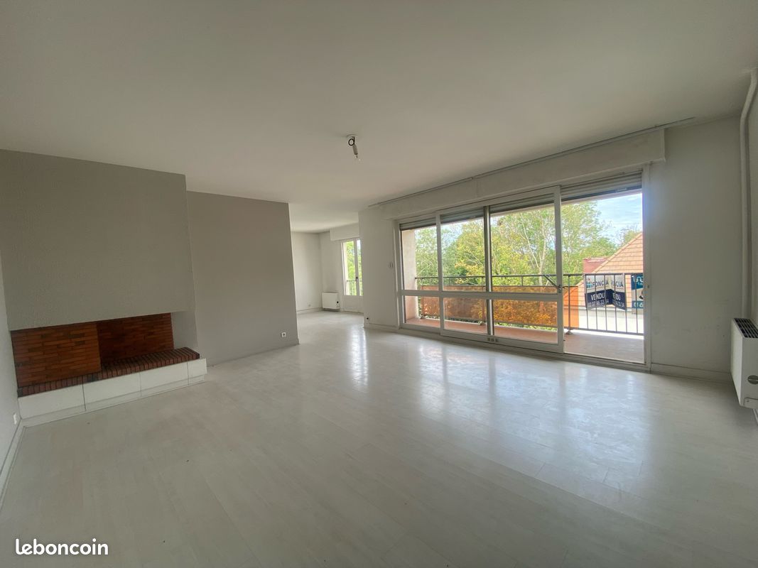 Appartement 5 pièces 100 m² · à Dreux · 100 m² · 196 000 €