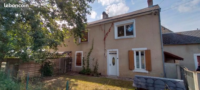 Ensemble immobilier comprenant 2 maisons, garage et jardin