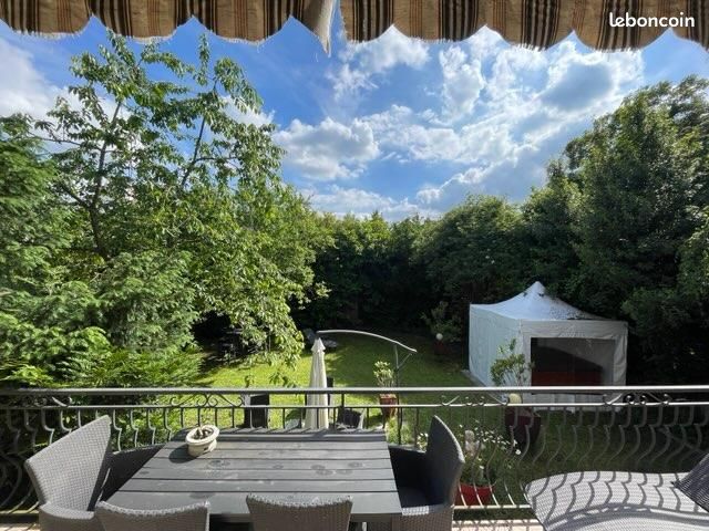 Maison 6 pièces 120 m² · à Le Bourget · 120 m² · 499 200 €