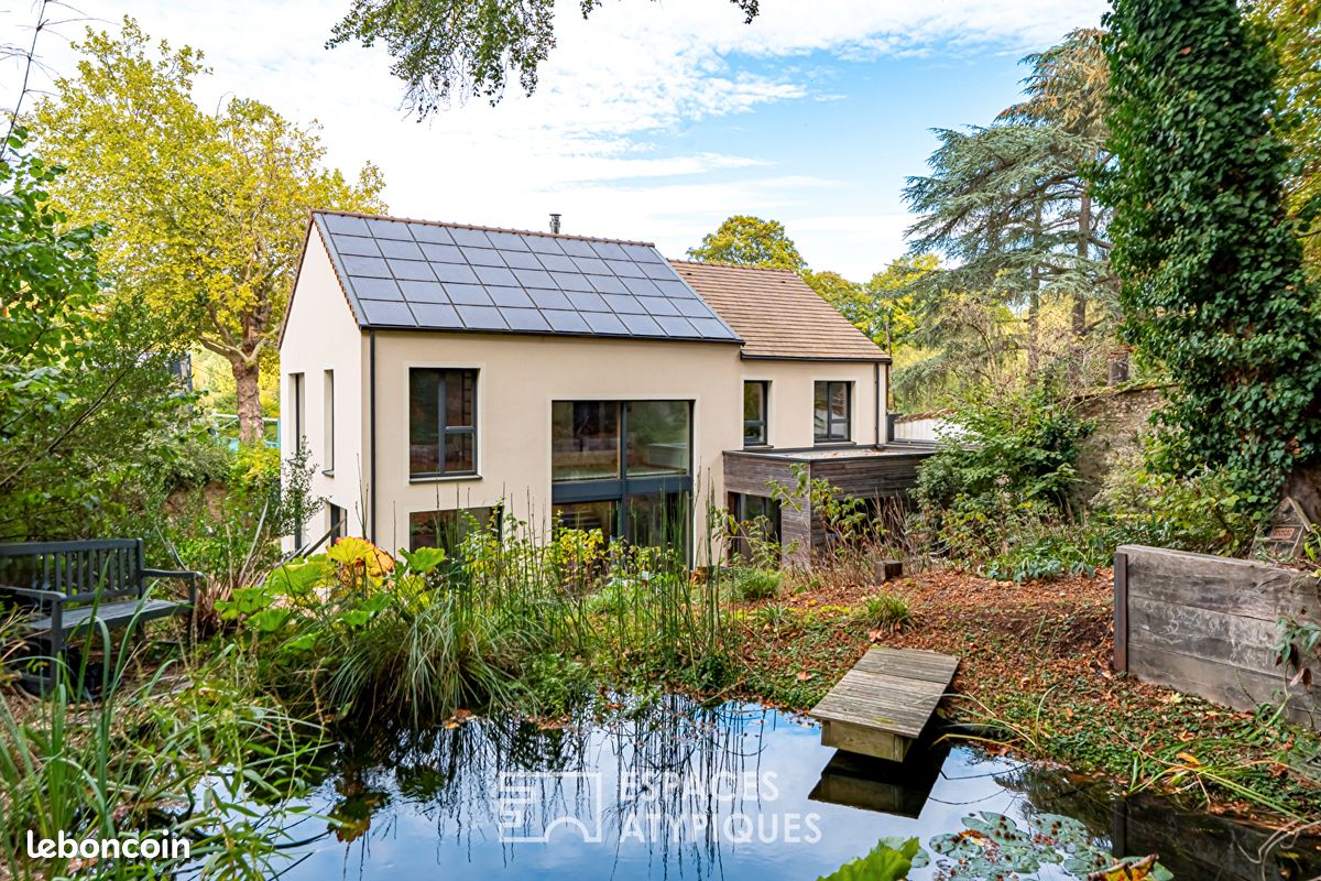 Maison 8 pièces 210 m² · à Jouy-en-Josas · 210 m² · 1 195 000 €