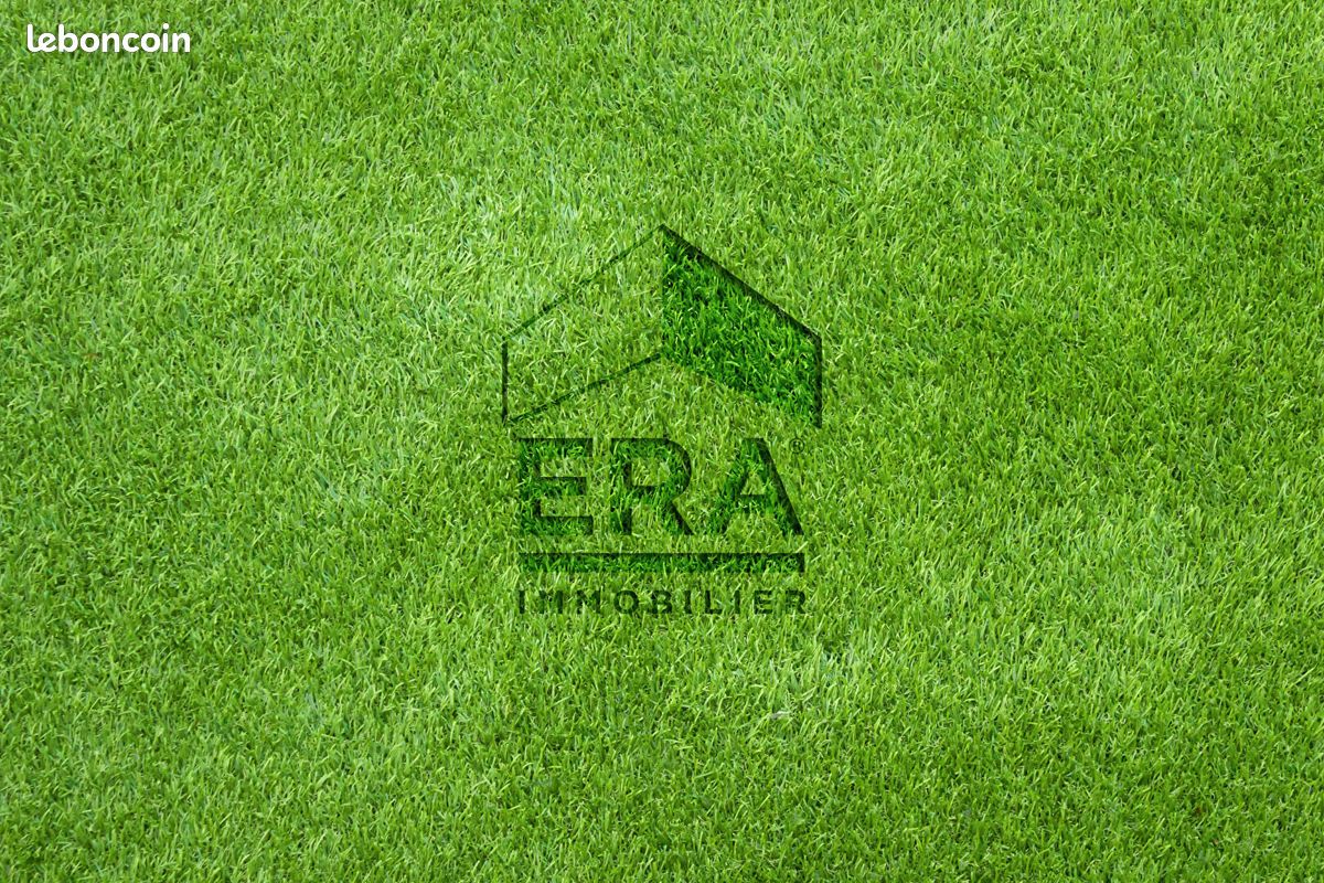 Terrain 1100 m² · à Poligny · 1 100 m² · 80 000 €