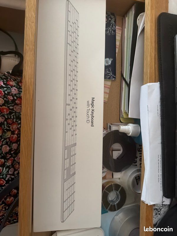 Clavier Apple Magic with touch ID (image 1)