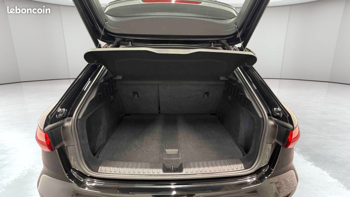 AUDI A3 Sportback 35 TDI 150 S tronic 7 S Line (image 13)