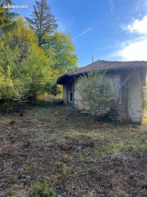 Maison 7 pièces 200 m² · à Pontcharra · 200 m² · 95 000 €