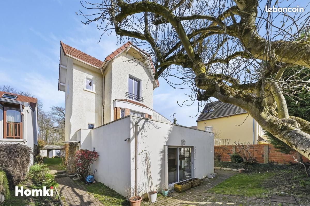 Maison 5 pièces 140 m² · à Vélizy-Villacoublay · 140 m² · 770 000 €
