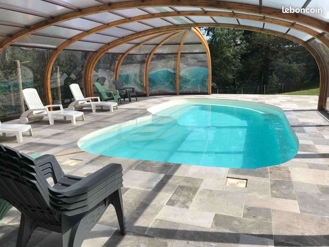 Grande Villa 15 pers PISCINE vue sur LAC (image 2)
