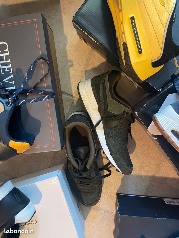 Lot chaussures 43 44 homme Boss Redskuns Nike… (image 15)