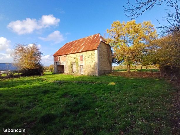 Terrain 2079 m² Tessy-Bocage