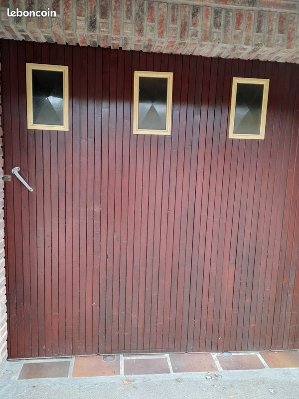 RECHERCHE porte de garage en pvc - latéral (image 1)