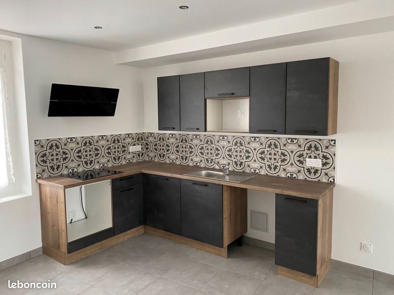 Appartement 3 pièces 78 m² · à Pont-de-Chéruy · 78 m² · 860 €/mois
