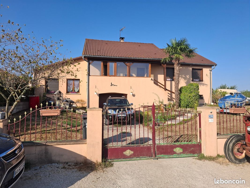 Maison 7 pièces 129 m² · à Giffaumont-Champaubert · 129 m² · 199 000 €