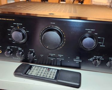 Dac/Préampli ACCUPHASE DC 37 avec Télécommande - hifi | Espace Cinéma