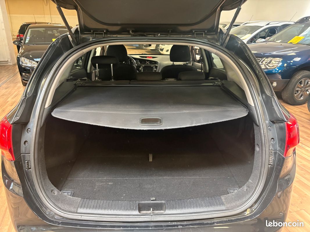 Kia Ceed 1.4 I 100 CH (image 3)