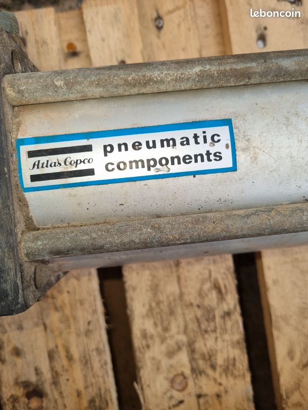 Verin pneumatique (image 1)