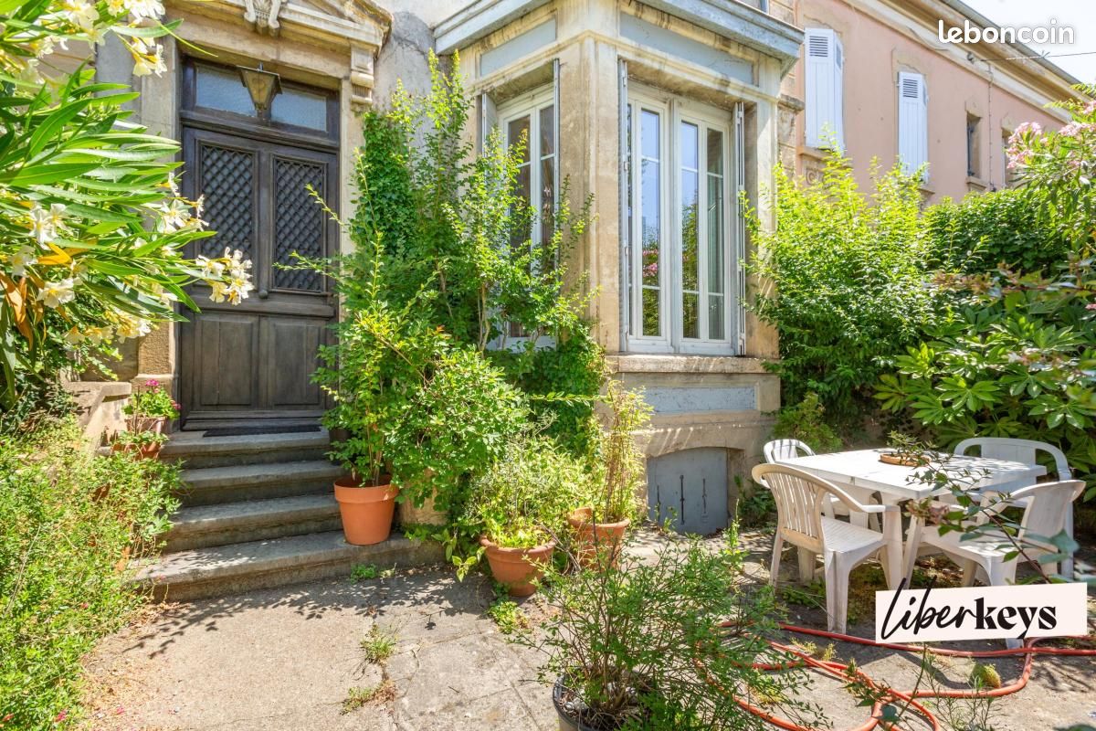 Maison 9 pièces 224 m² · à Vienne · 224 m² · 499 000 €