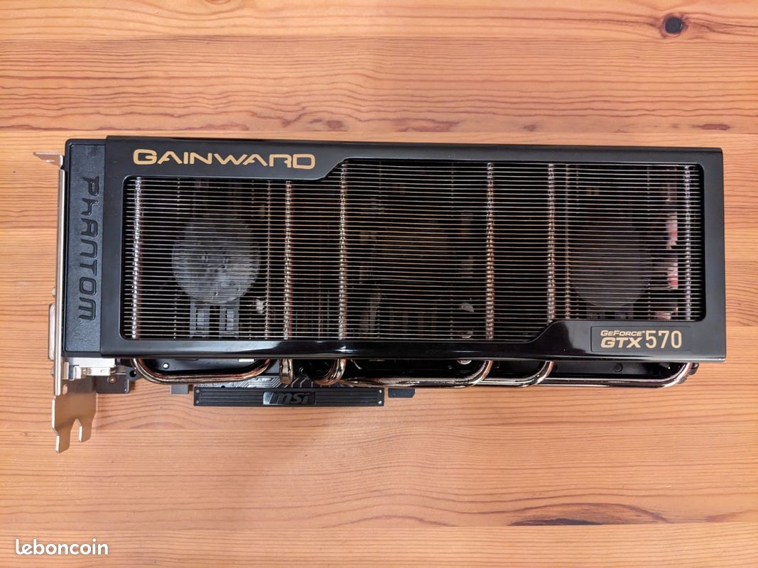 Carte Graphique Gainward GTX 970 Phantom POUR PIECE BIEN LIRE L'ANNONCE