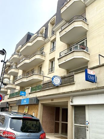 Studio 1 pièce 32 m²