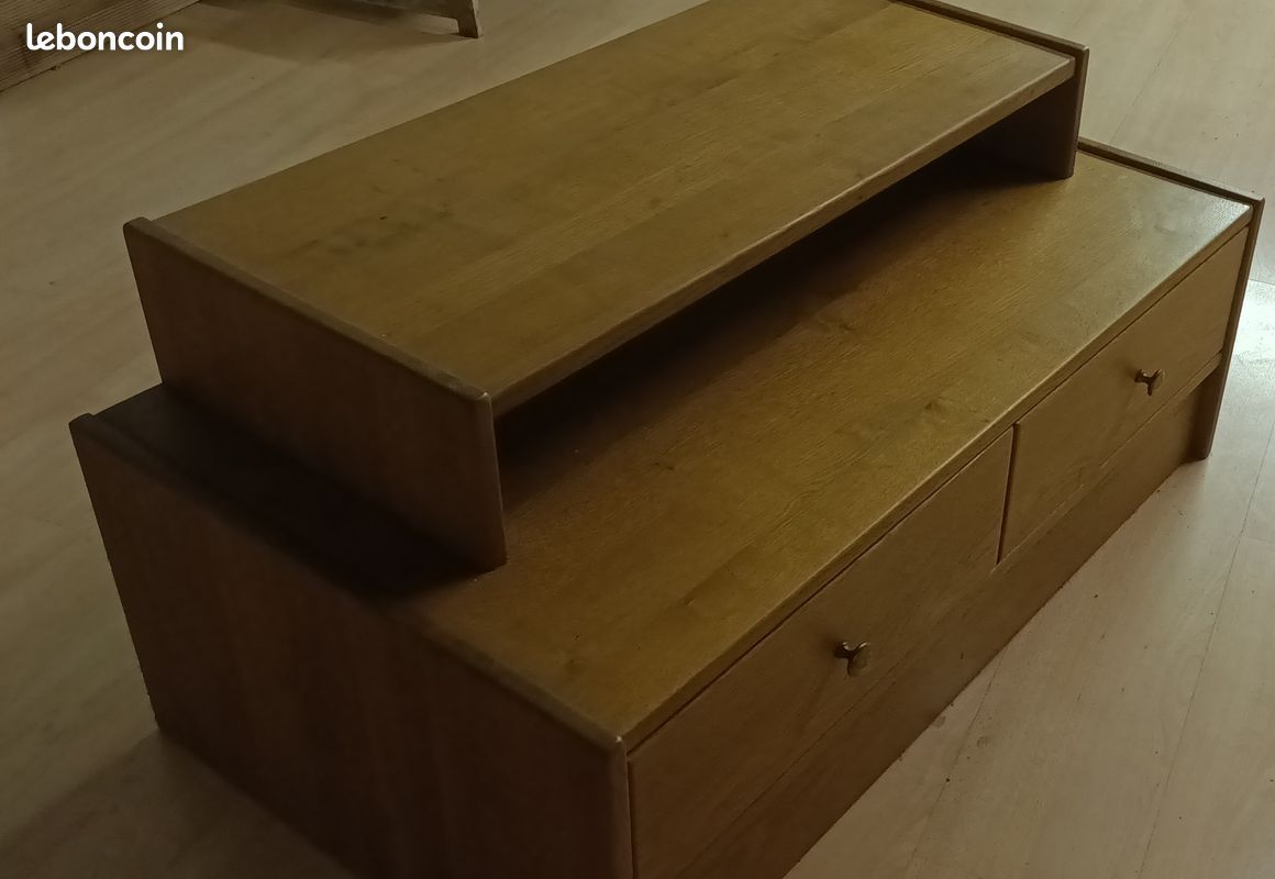 Meuble tv en chêne (image 2)