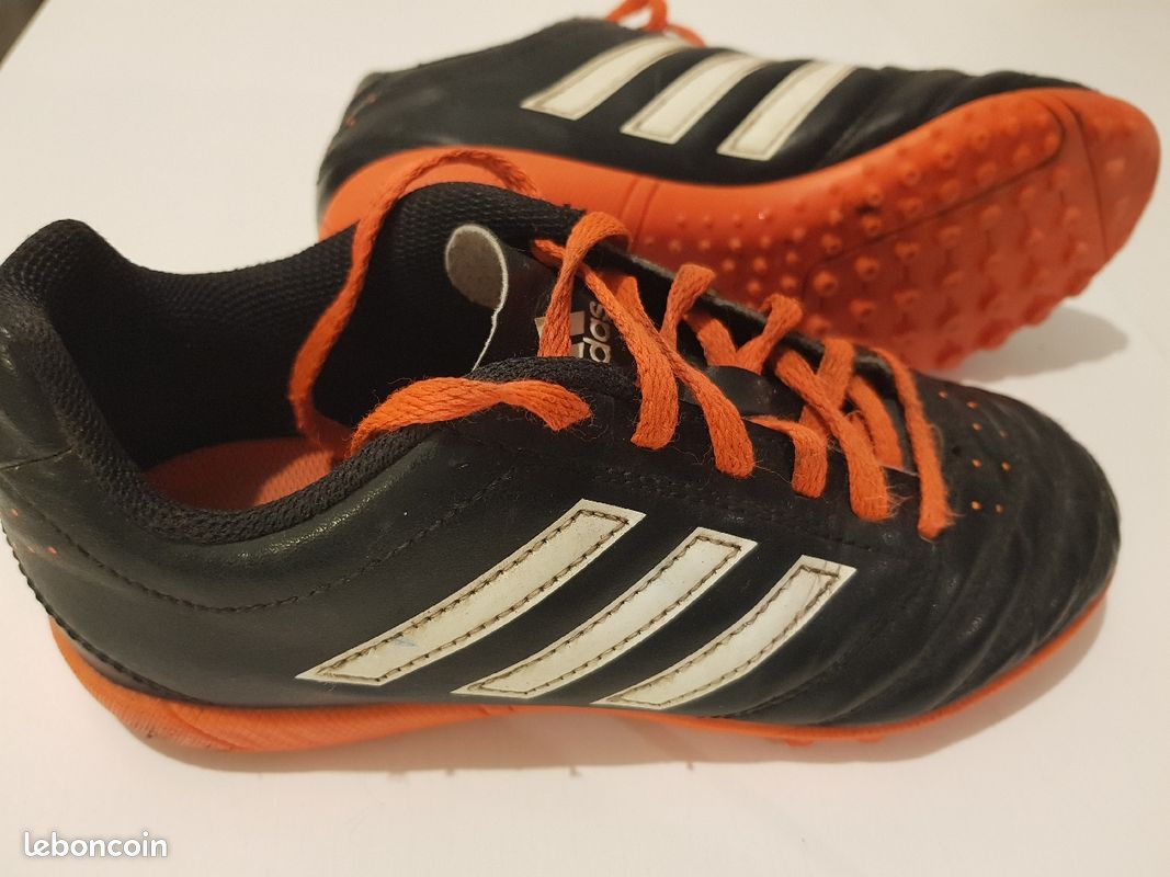 Crampon foot Adidas taille 34 (image 1)
