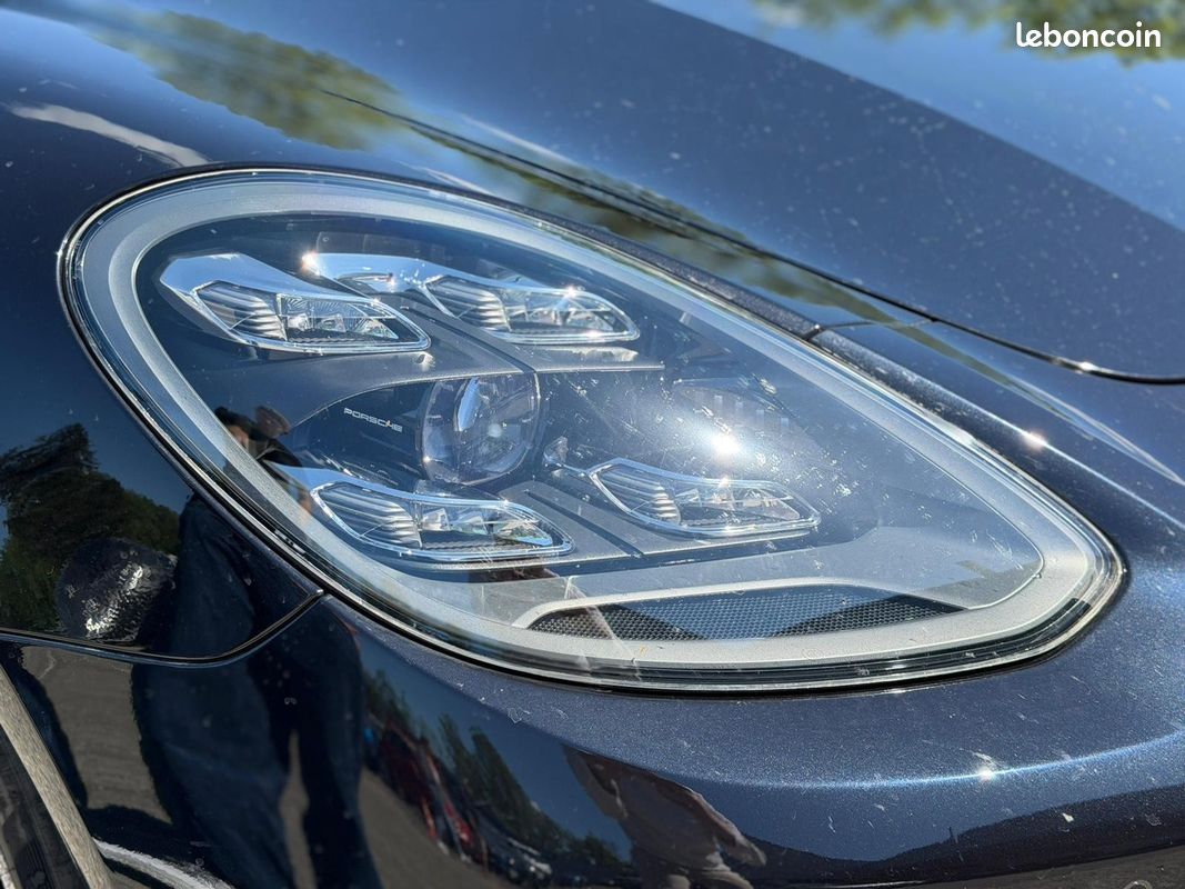 PORSCHE PANAMERA Turbo S V8 4.0 700 Hybrid Sport Turismo (image 26)