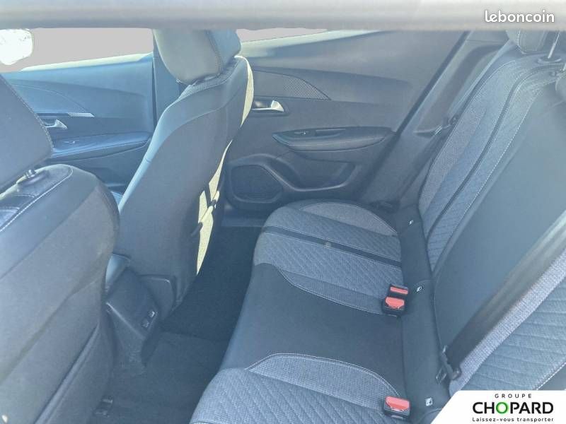 Peugeot 2008 100 S&S BVM6 Allure (image 7)