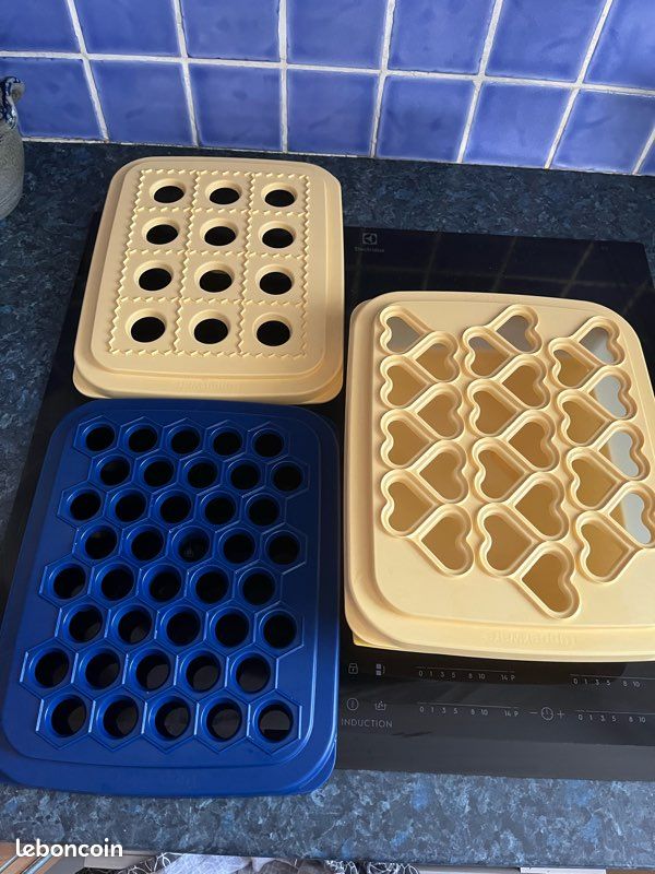 TUPPERWARE Ravioles Party turquoise