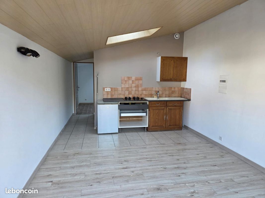 Loue T2 meublé de 40m2 en Rdc (image 3)
