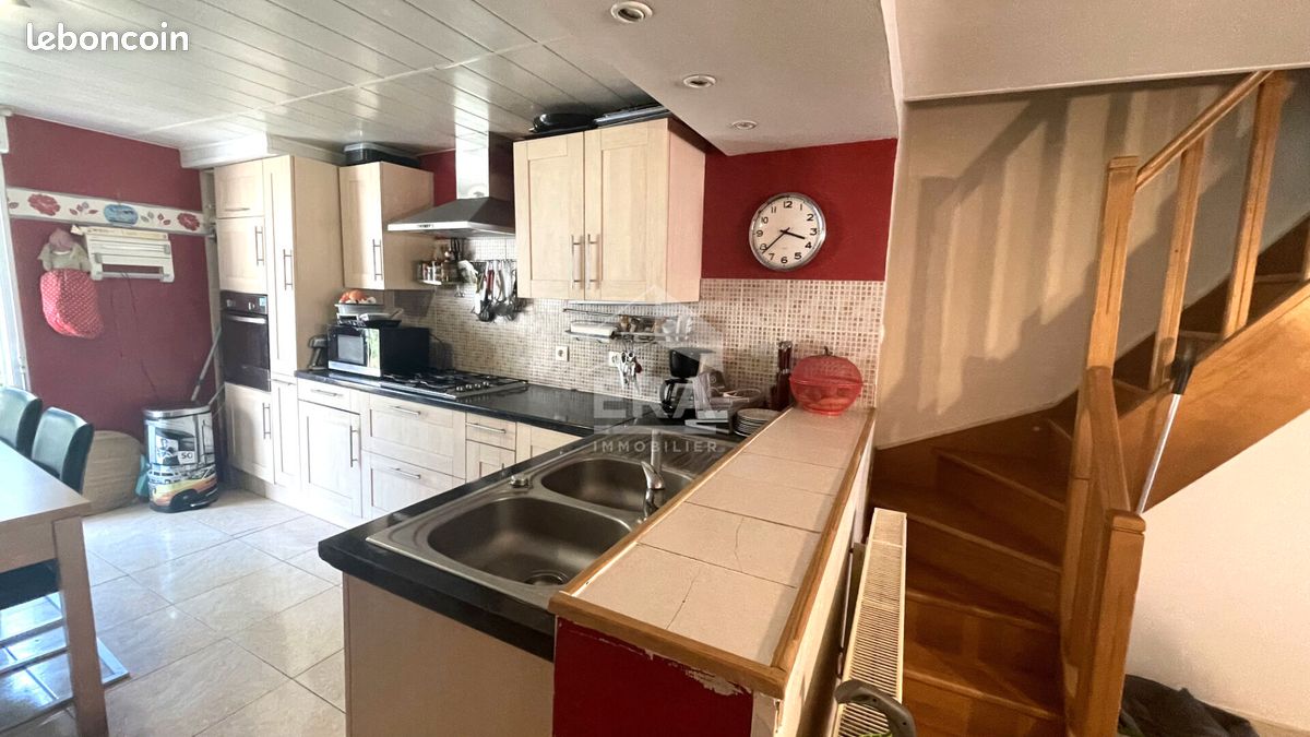 Maison 4 pièces 140 m² · à Tourcoing · 140 m² · 159 000 €