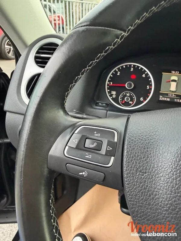 Volkswagen Tiguan 2.0 TDI 140 BLUEMOTION EDITION CUP (image 24)