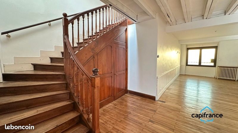 Maison 7 pièces 180 m² · à Saint-Sulpice-la-Pointe · 180 m² · 285 000 €