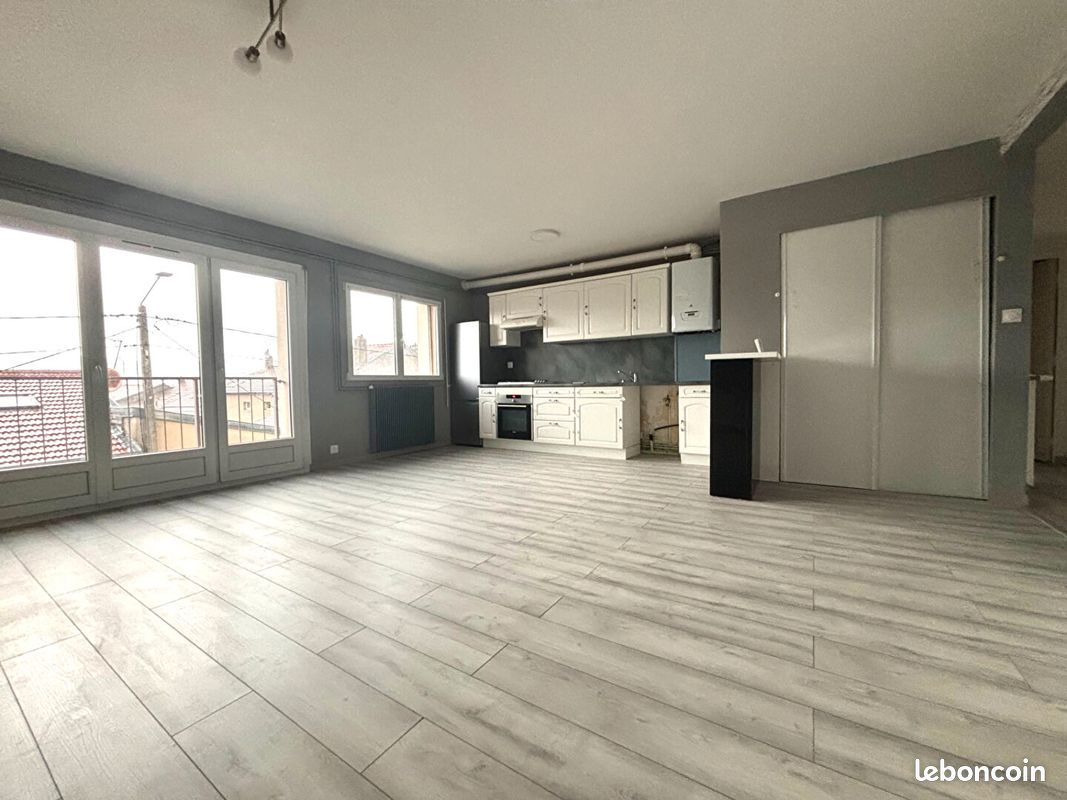 Appartement 3 pièces 75 m² · à Dombasle-sur-Meurthe · 75 m² · 750 €