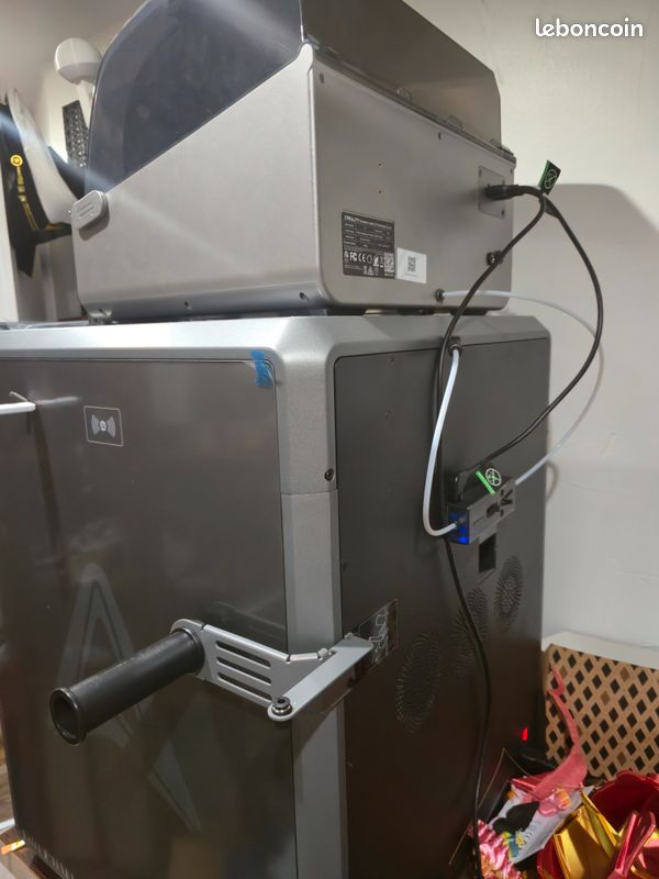 ​Imprimante 3D Creality K2 Plus + Système Multicouleur CFS + Pièces Neuves (image 5)