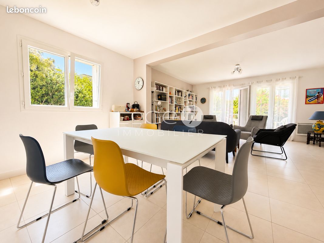 Maison 8 pièces 164 m² · à Clohars-Carnoët · 164 m² · 655 000 €