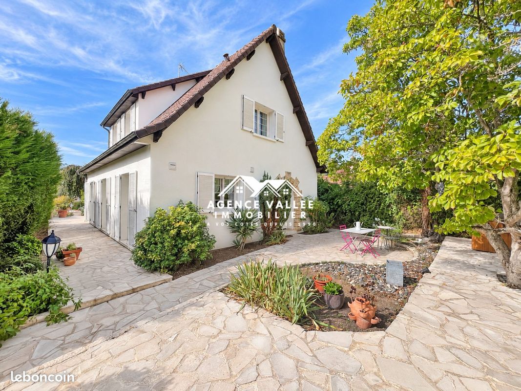 Maison 6 pièces 124 m² · à Saintry-sur-Seine · 124 m² · 379 000 €