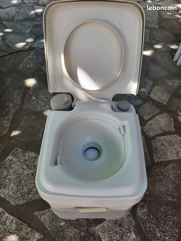 Wc chimique portable marque midland (image 3)