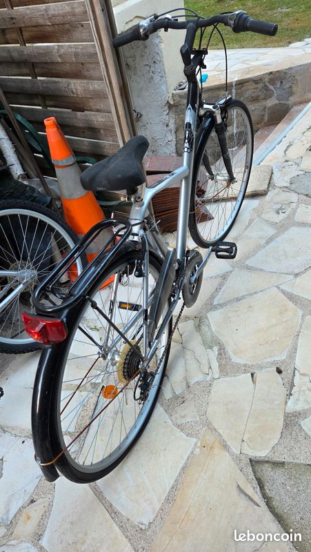 Vélo de loisirs / VTC (image 5)