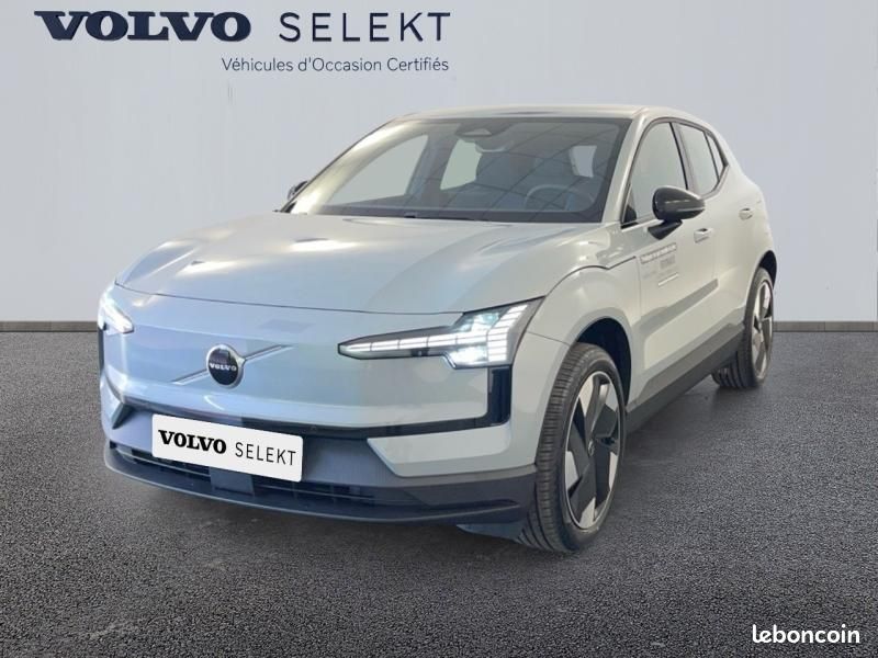 Volvo EX30 Single Extended Range 272ch Plus (image 1)