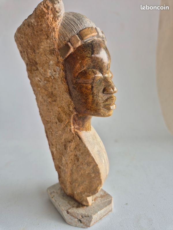 Statue femme Africaine (image 2)