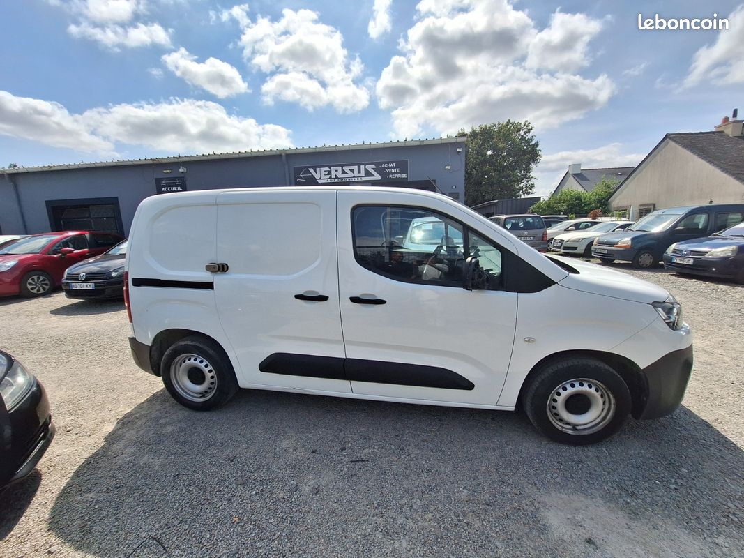 CITROEN BERLINGO Taille M BlueHDi 75 BVM Live (image 2)