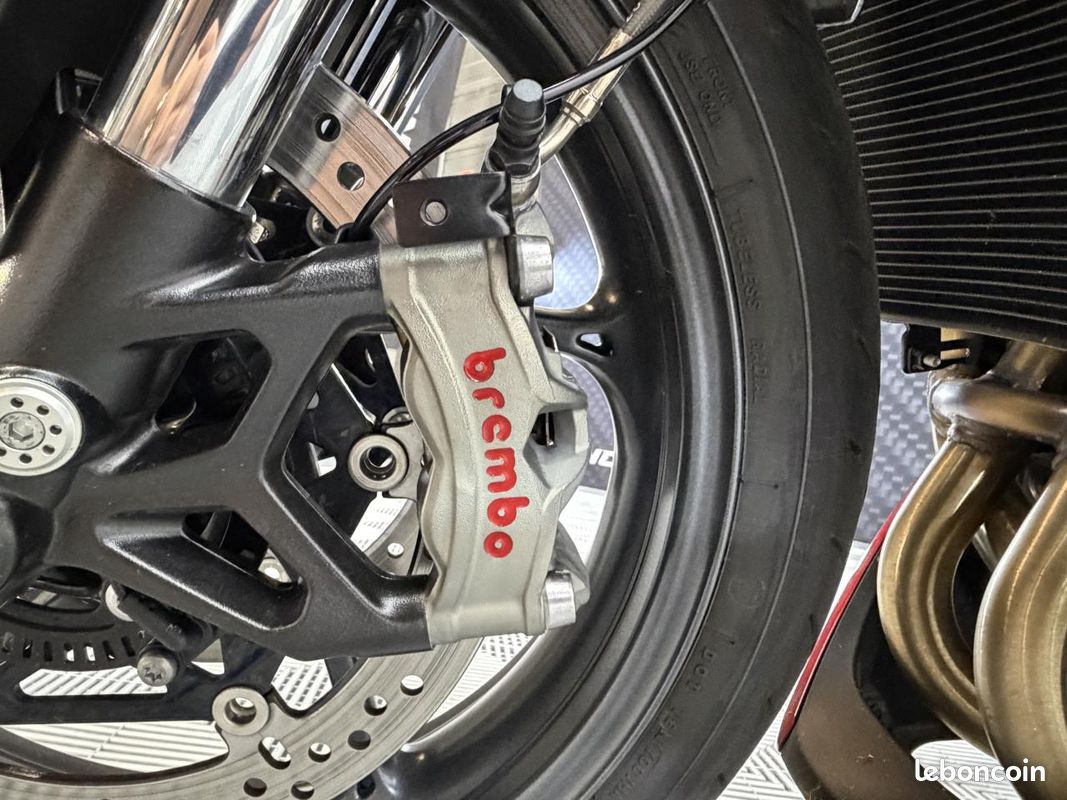 TRIUMPH STREET TRIPLE RS 765 Garantie Triumph 2027 Suivi LED (image 15)
